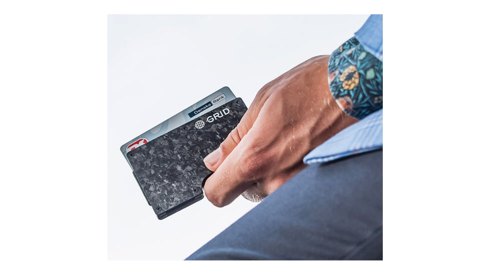 Grid Wallet Wallet, Forged Carbon Fiber, 3.38in x 2.13in x 0.25in, FRGCARBON-CLIP
