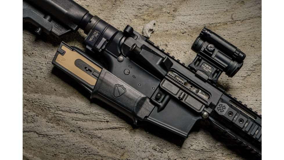 Gun Guardian Multi-Functioning AR-15/M4/M16 AR Grip, Flat Dark Earth, GG-MFGRIP-FDE