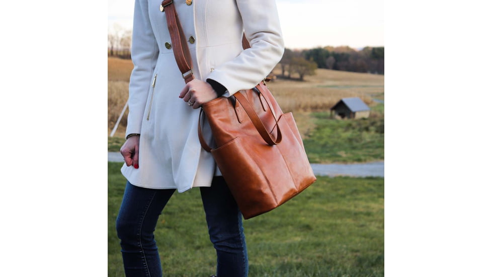 Gun Toten Mamas Oversized Leather RFID Travel Tote - Womens, Tan, GTM-107/TN