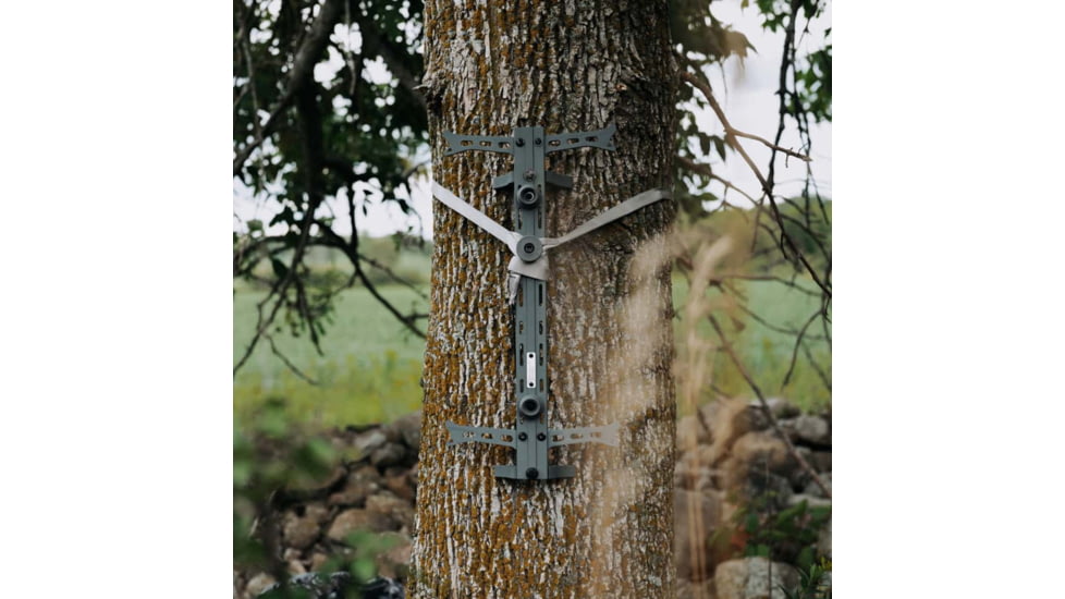 Hawk Treestands Hawk Helium Climbing Stick