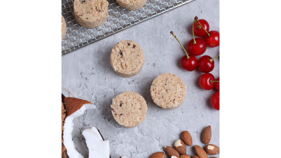 Heather's Choice Cherry Almond Packaroon, 28g, Gluten Free, Cherry Almond