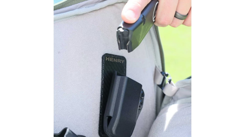 Henry Holsters Scarab Pistol Mag Carrier