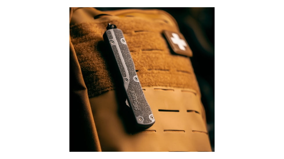 Hogue Sig Counterstrike Out the Front 3.35in Automatic Folding Knife