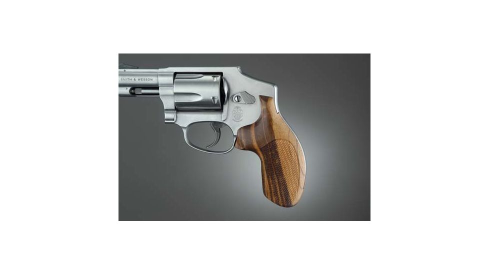 Hogue J Frame Round Butt, Goncalo No Finger Groove Checkered 60211