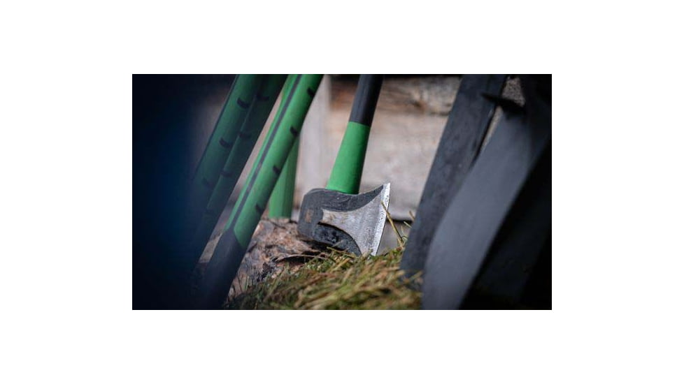 Hooyman Splitting Maul Axe, 8lbs, 36in, Black/Green, 1112248