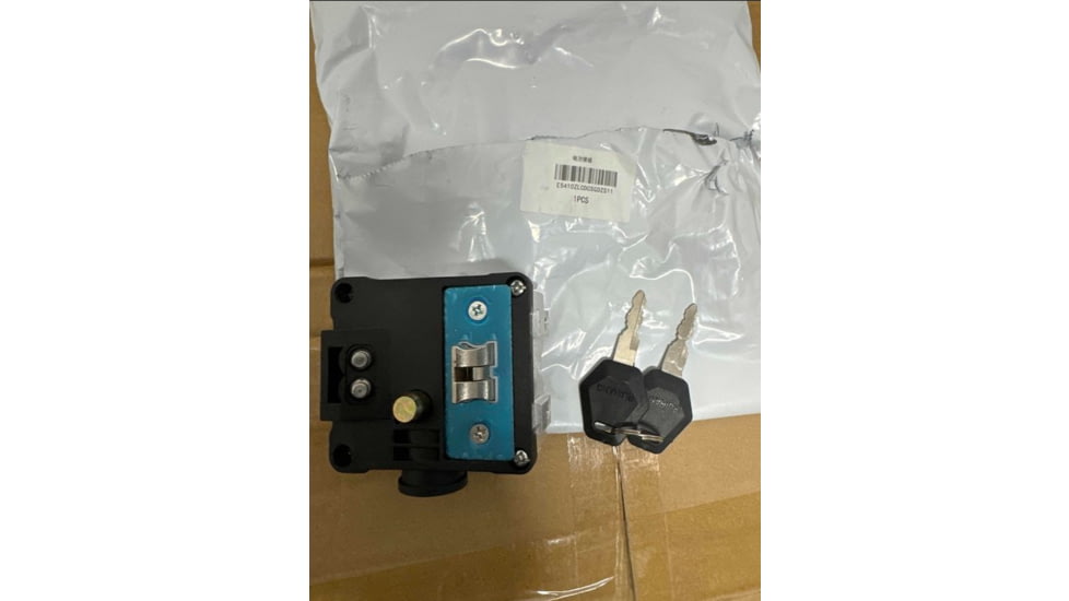 Hovsco Battery lockset Universal with key 26 inch , 27.5 inch, E5410ZLCDCSGDZS11