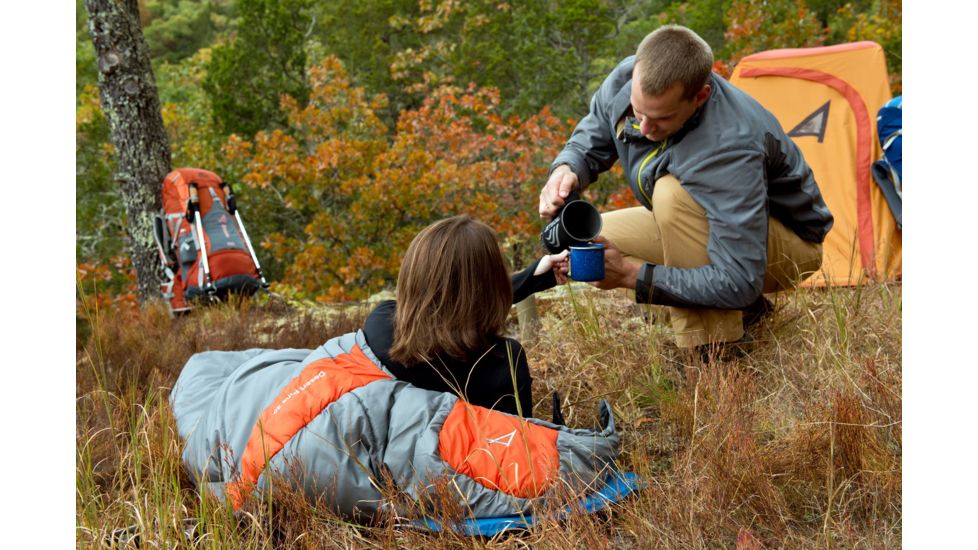 Alps Mountaineering Sleeping Bag