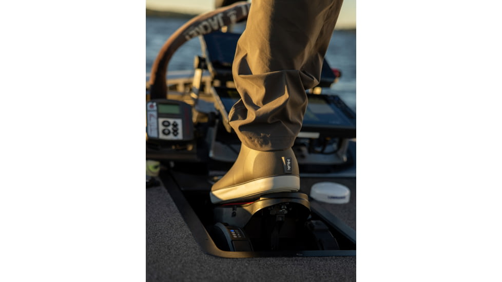 HUK Performance Fishing Rogue Wave Boot - Mens