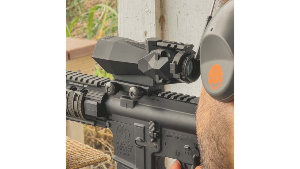 Hunt World USA Saturn 4x32mm Tactical Rifle Scope, 32mm Tube, Prismatic, Black, NSN -, S4x32