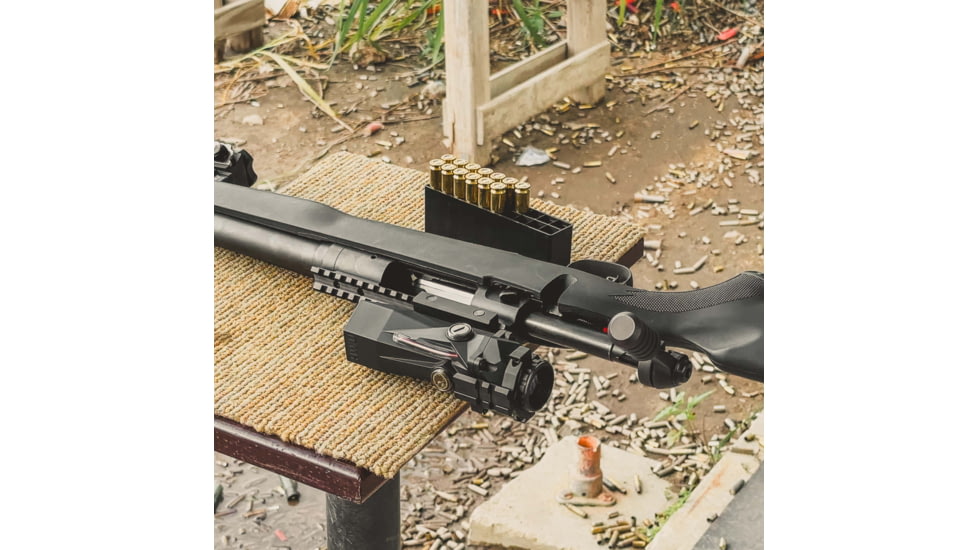 Hunt World USA Saturn 4x32mm Tactical Rifle Scope, 32mm Tube, Prismatic, Black, NSN -, S4x32