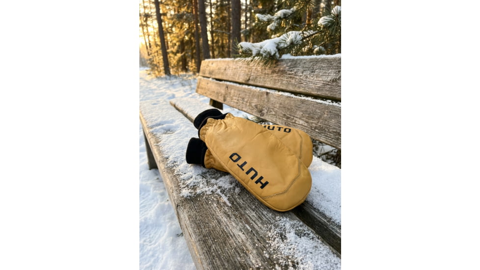 Huto Lifestyle Sherpa Lined Leather Mitten Glove