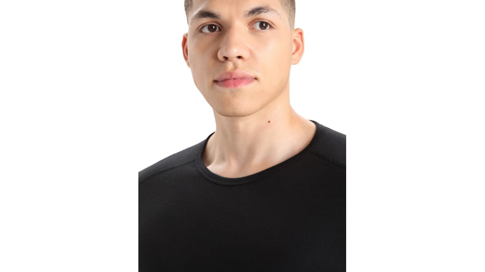 Icebreaker 200 Oasis Long Sleeve Crewe - Mens, Black, Extra Small, IB104365001XS