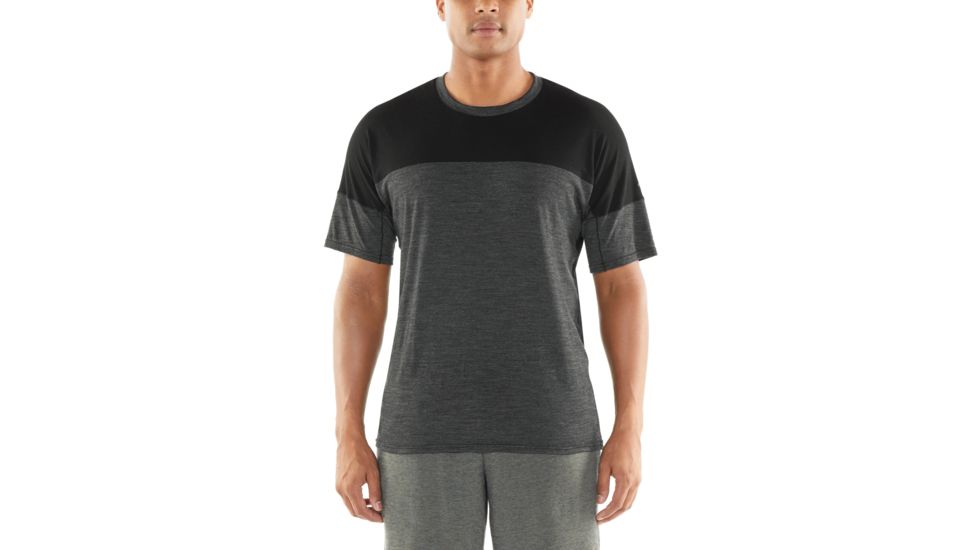 Icebreaker Kinetica Short Sleeve Crewe - Mens, Black HTHR/Black, L, 104582001L