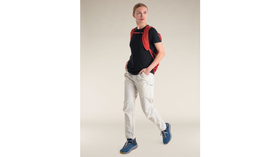 Icebreaker Merino Blend 125 Cool-Lite Sphere SS T-Shirt - Womens, Black, Extra Small, IB0A56ZO001XS
