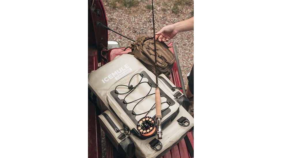 IceMule Coolers The Boss Cooler, 30 Liters, Sand