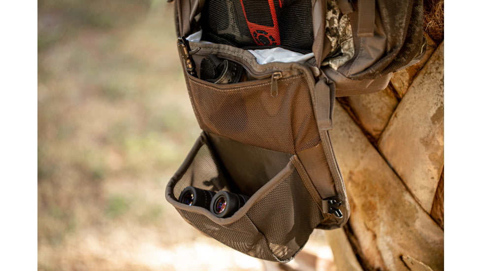 Insights Hunting The Element Lightweight Day Pack, Realtree Excape, 9304