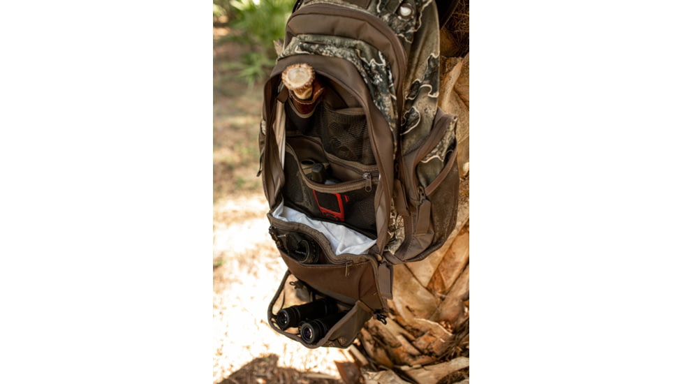 Insights Hunting The Element Lightweight Day Pack, Realtree Excape, 9304