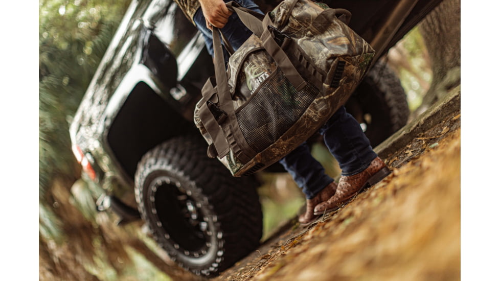 Insights Hunting The Traveler XL Gear Bag, Realtree Edge, 9402
