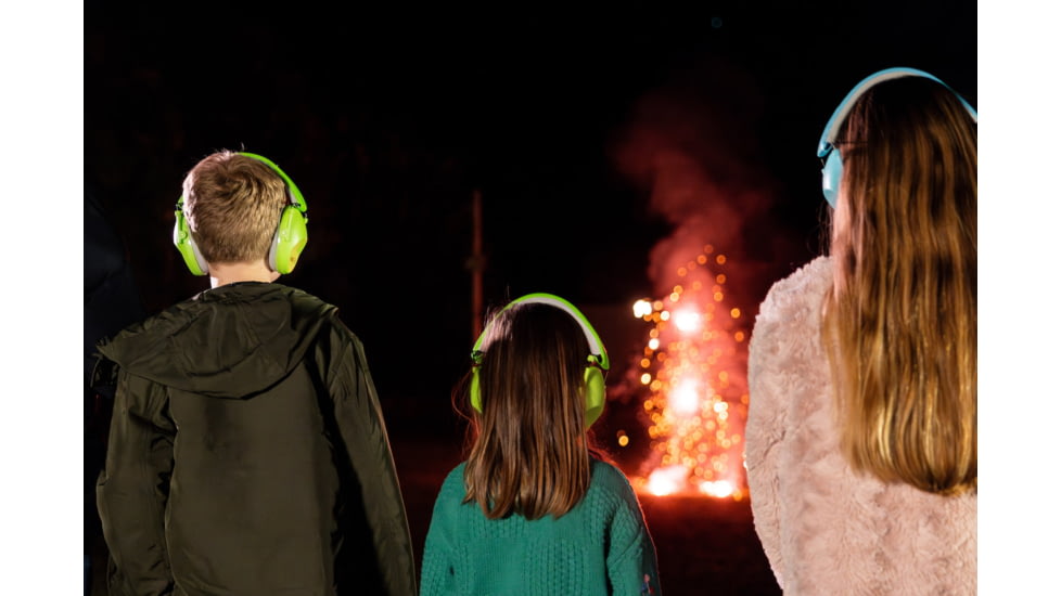 ISOtunes Sport Junior Defender Protective Ear Muffs, 20 dB, 1 Pair, Blue, Kids, IT-96KB