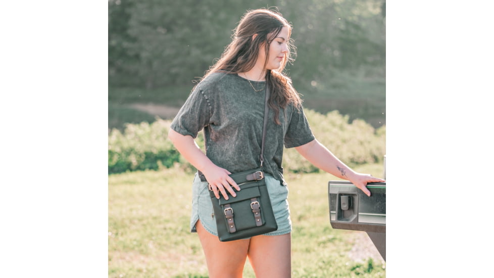 Jessie &amp; James Hannah Concealed Carry Lock and Key Crossbody CCW Handbag, Turquoise, AMC8535L TQ/CF