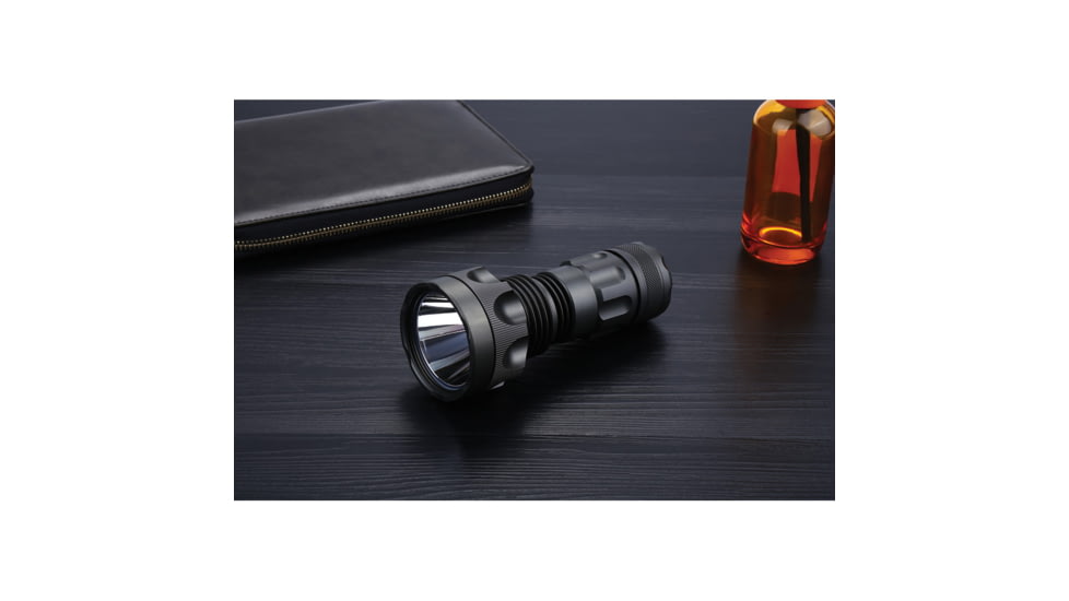 JETBeam M30 Flashlight