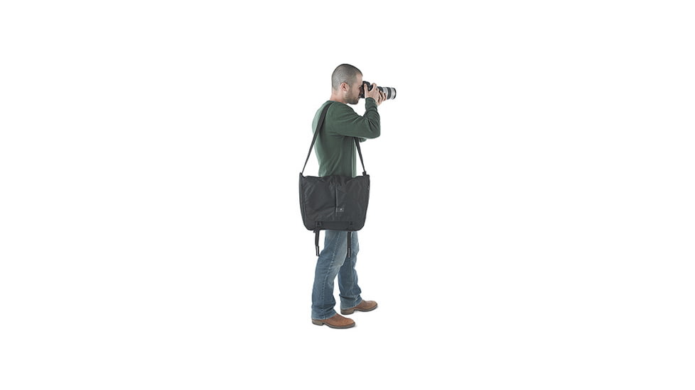 Kata D-Light Messenger Bag Orbit - Carrying Option, On Shoulder