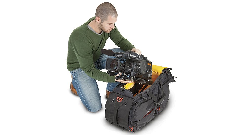 Kata GRIZZLY-3 Pro-Light Backpack Easy Access Image - KT-PL-VA-500-3