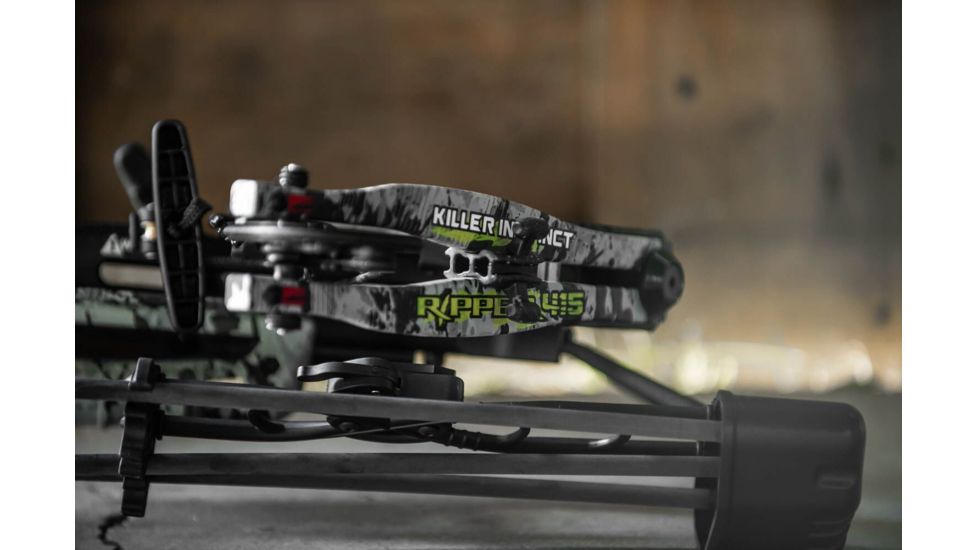 Killer Instinct Ripper 415 Crossbow w/ Lumix 4 x 32 IR-W Scope, Rope Cocker, String Suppressors, 5-Bolt Quiver, 3 HYPR Lite Bolts and Field Tips, Stick of Rail Lube, Chaos Green, 200lbs, 1105