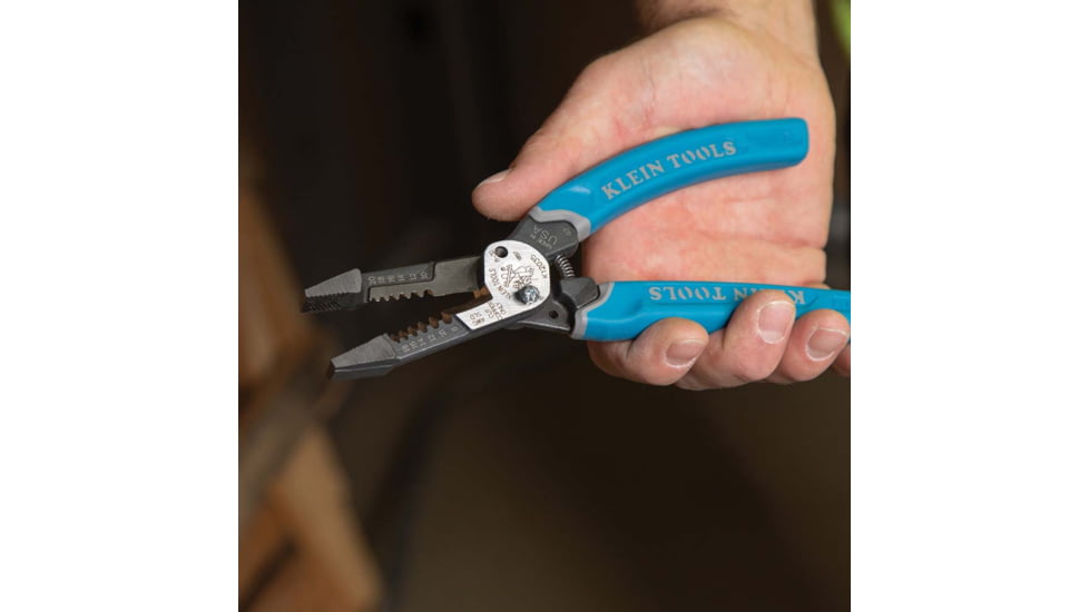 Klein Tools Heavy-Duty Shear Cut Wire Stripper 8-20AWG Klein-Kurve, K12035