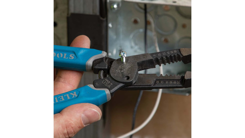 Klein Tools Heavy-Duty Shear Cut Wire Stripper 8-20AWG Klein-Kurve, K12035