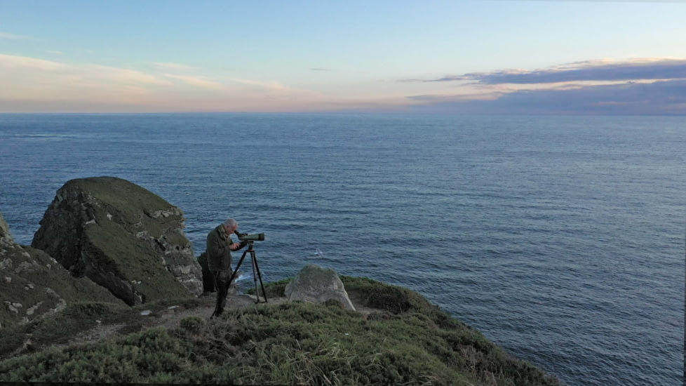 Kowa TSN-99A Pure Fluorite Spotting Scope with TE-11WZ II 30-70x Zoom Eyepiece, Angled, Green, TSN-99A ZM SET