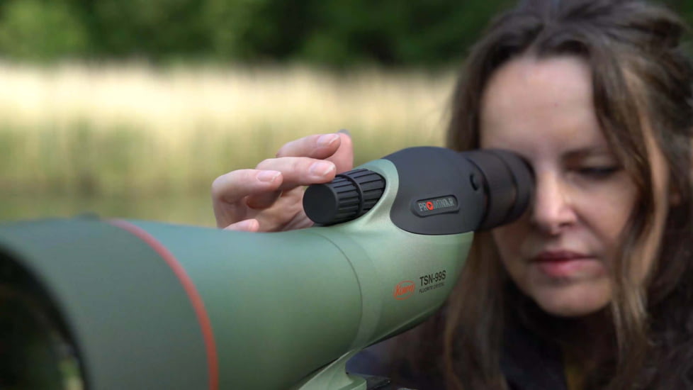 Kowa TSN-99S Pure Fluorite Spotting Scope with TE-11WZ II 30-70x Zoom Eyepiece, Straight, Green, TSN-99S ZM SET