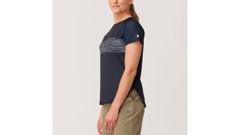 Krimson Klover Tori Short Sleeve Sunshirt - Womens, Stripe Wave, Small, S24601-944-S
