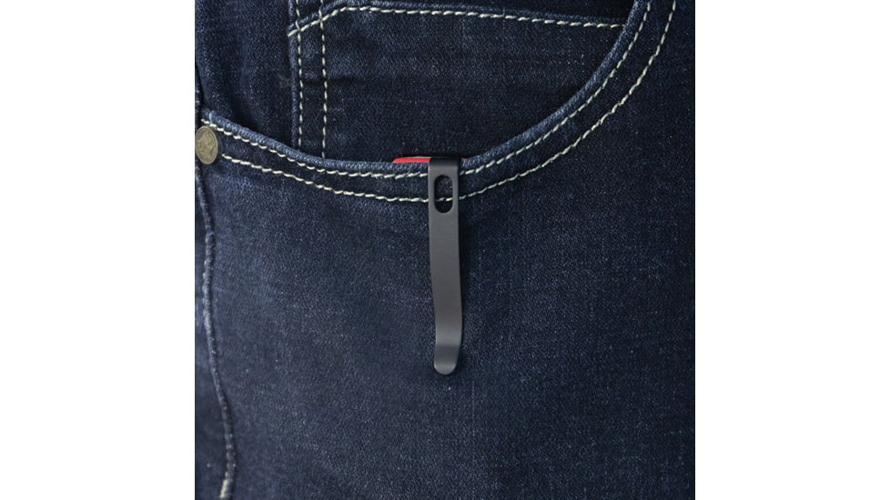 Kubey Akino Lockback. Red. Black.