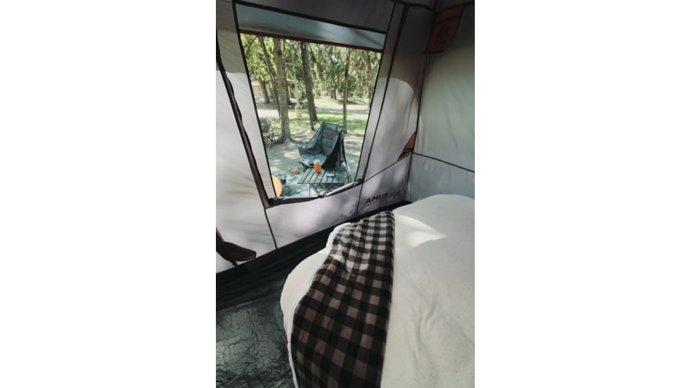 Kuma Outdoor Gear Bear Den Cabin 9 Tent