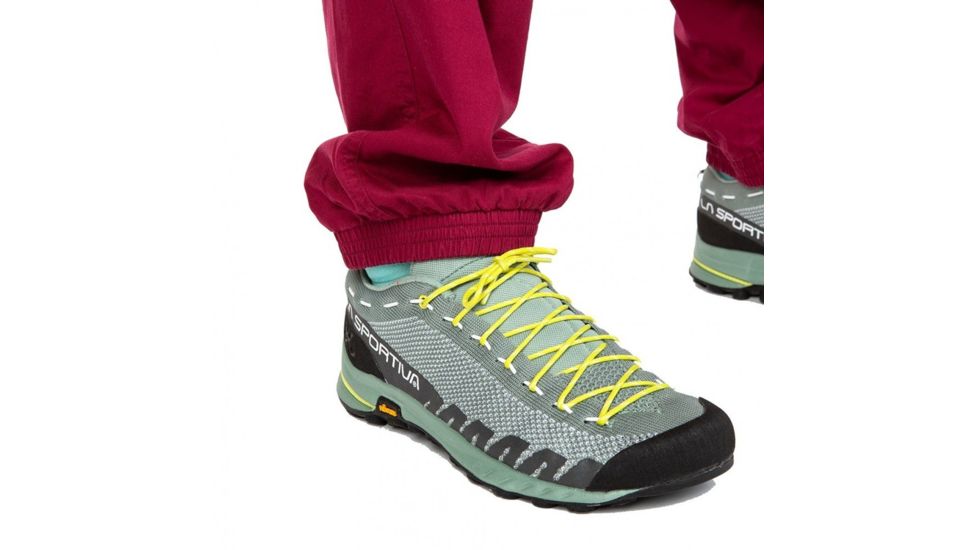 La Sportiva Tundra Pant - Womens, Beet, Extra Large, I82-310310-XL