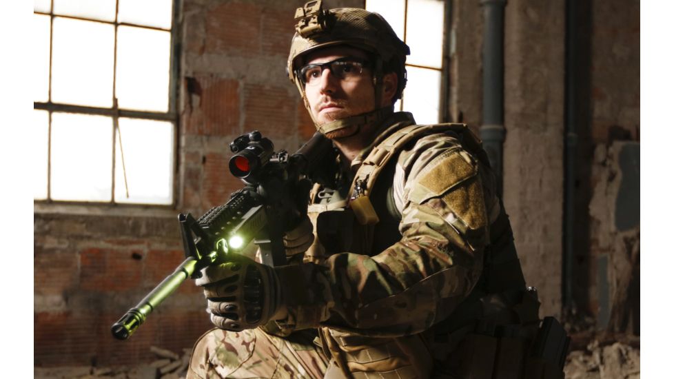 Lasermax Manta Ray Snap On Weapon Light, LMR-M