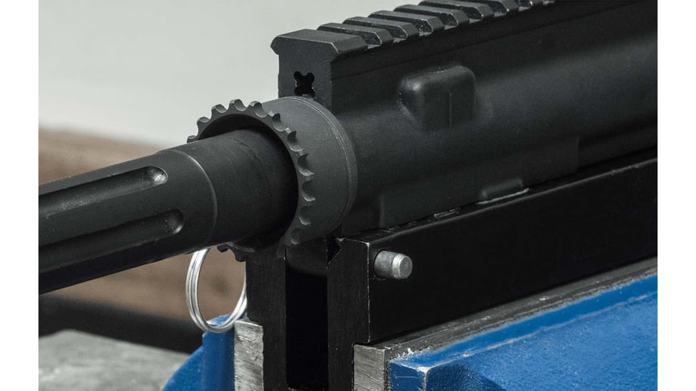 Leapers UTG Standard AR15 Steel Barrel Nut, Black, TL-ARBN01