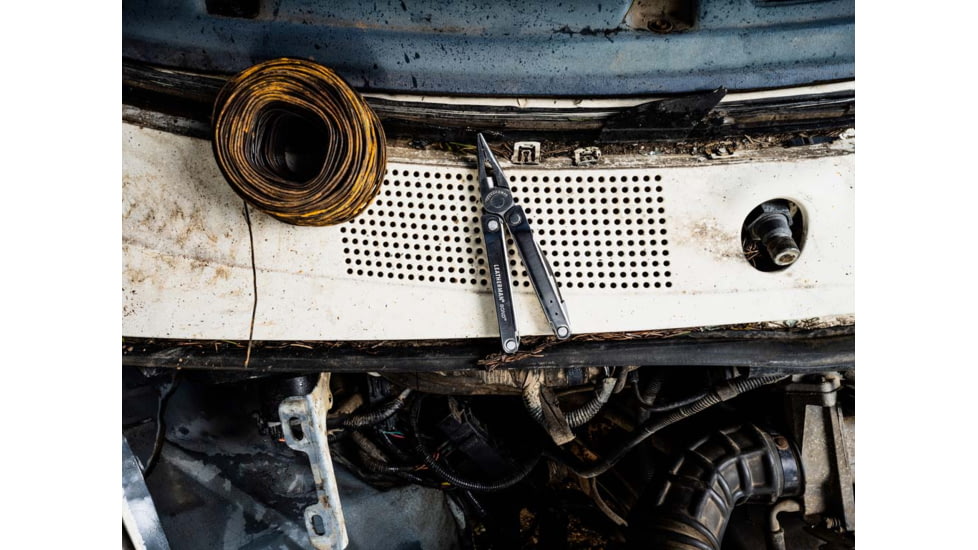 Leatherman Bond 14 Multi-Purpose Tool, Stainless Steel, 832934