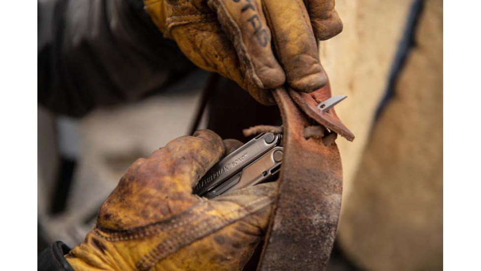 Leatherman Bond 14 Multi-Purpose Tool, Stainless Steel, 832934