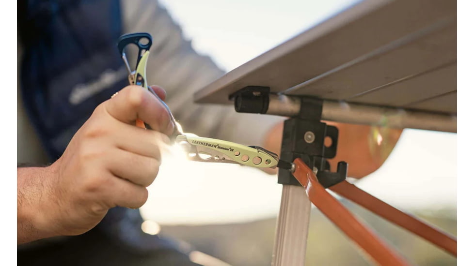 Leatherman Skeletool CX 2.6in Multi-Tools