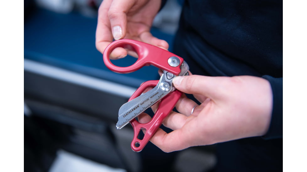 Leatherman Raptor Response Multi-Tool, Crimson, 832963