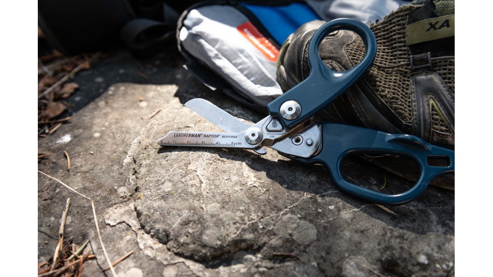 Leatherman Raptor Response Multi-Tool, Navy, 832959
