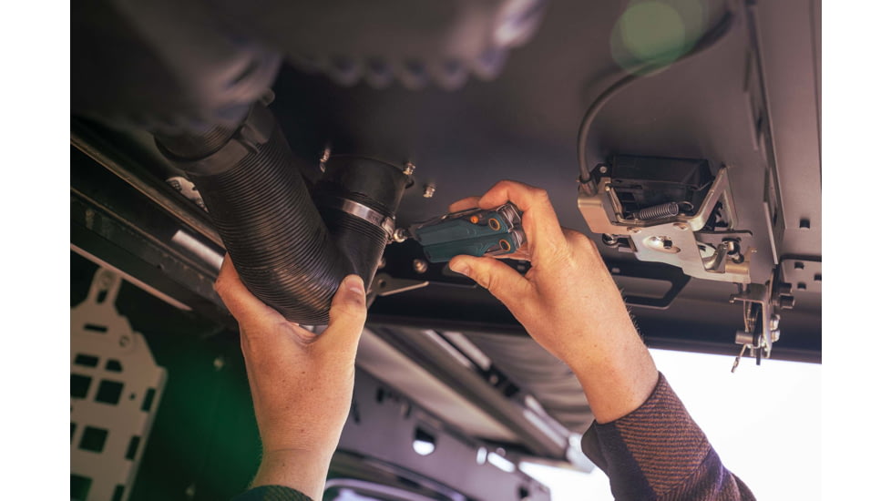 Leatherman Wave Alpha Multi-Tool, 2.88in, MagnaCut Stainless Steel Blade, Cascadia Stainless Steel Handle, 833400