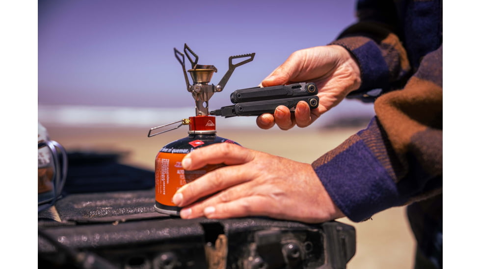 Leatherman Wave Alpha Multi-Tool, 2.88in, MagnaCut Stainless Steel Blade, Obsidian Stainless Steel Handle, 833332