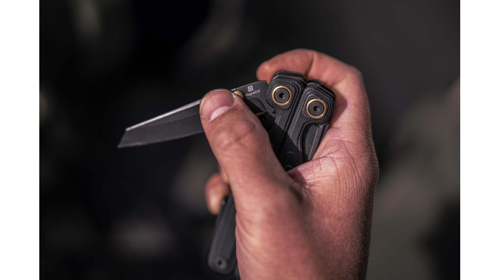 Leatherman Wave Alpha Multi-Tool, 2.88in, MagnaCut Stainless Steel Blade, Obsidian Stainless Steel Handle, 833332