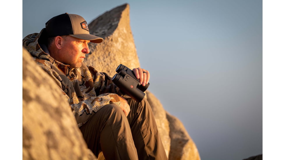 Leica Geovid R 8x42mm Rangefinder Binocular, LED, Black, 40811