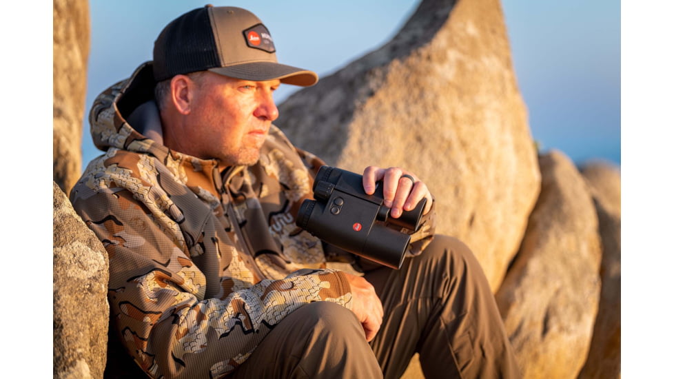 Leica Geovid R 8x42mm Rangefinder Binocular, LED, Black, 40811