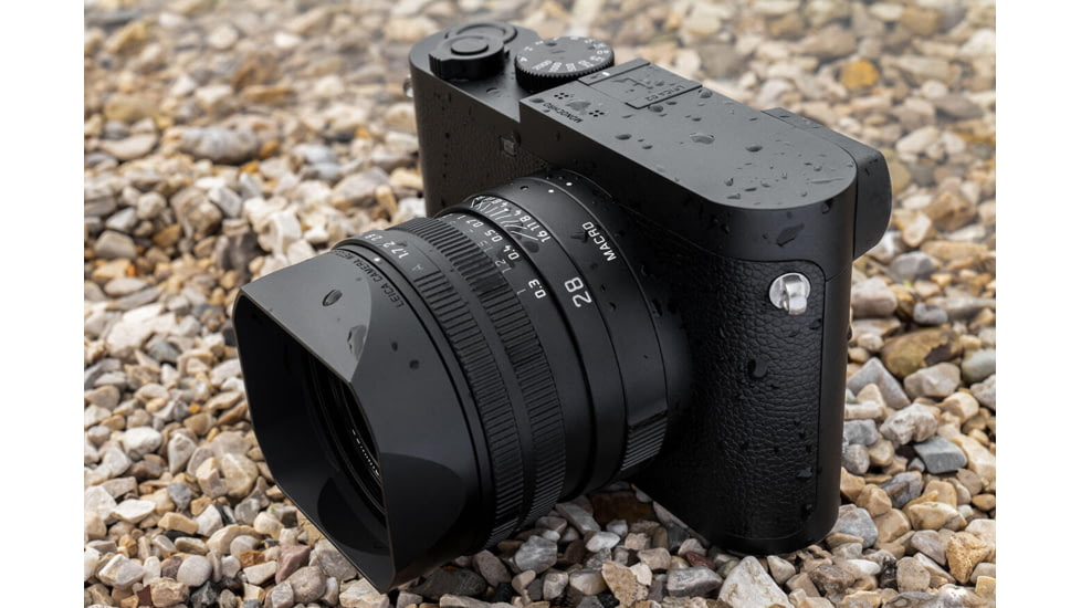 Leica Q2 Digital Camera Monochrom, Anodized, Black, 19055