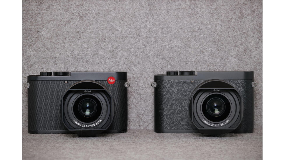 Leica Q2 Digital Camera Monochrom, Anodized, Black, 19055